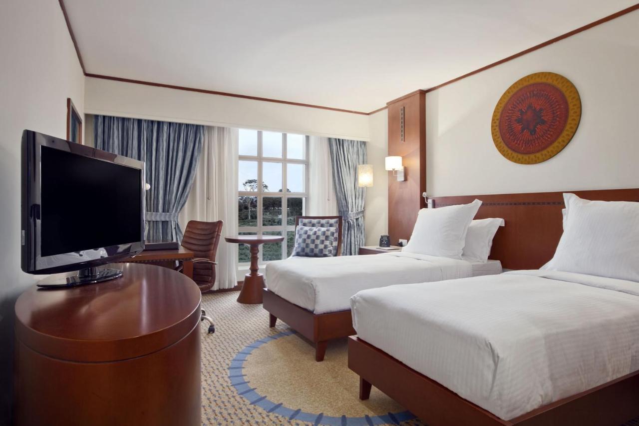 Bisila Palace Malabo Extérieur photo